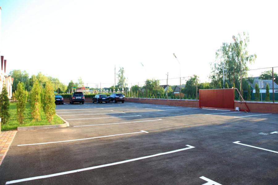 Knyazhyi Dvir Knyazhichi (Kiev) Exterior foto